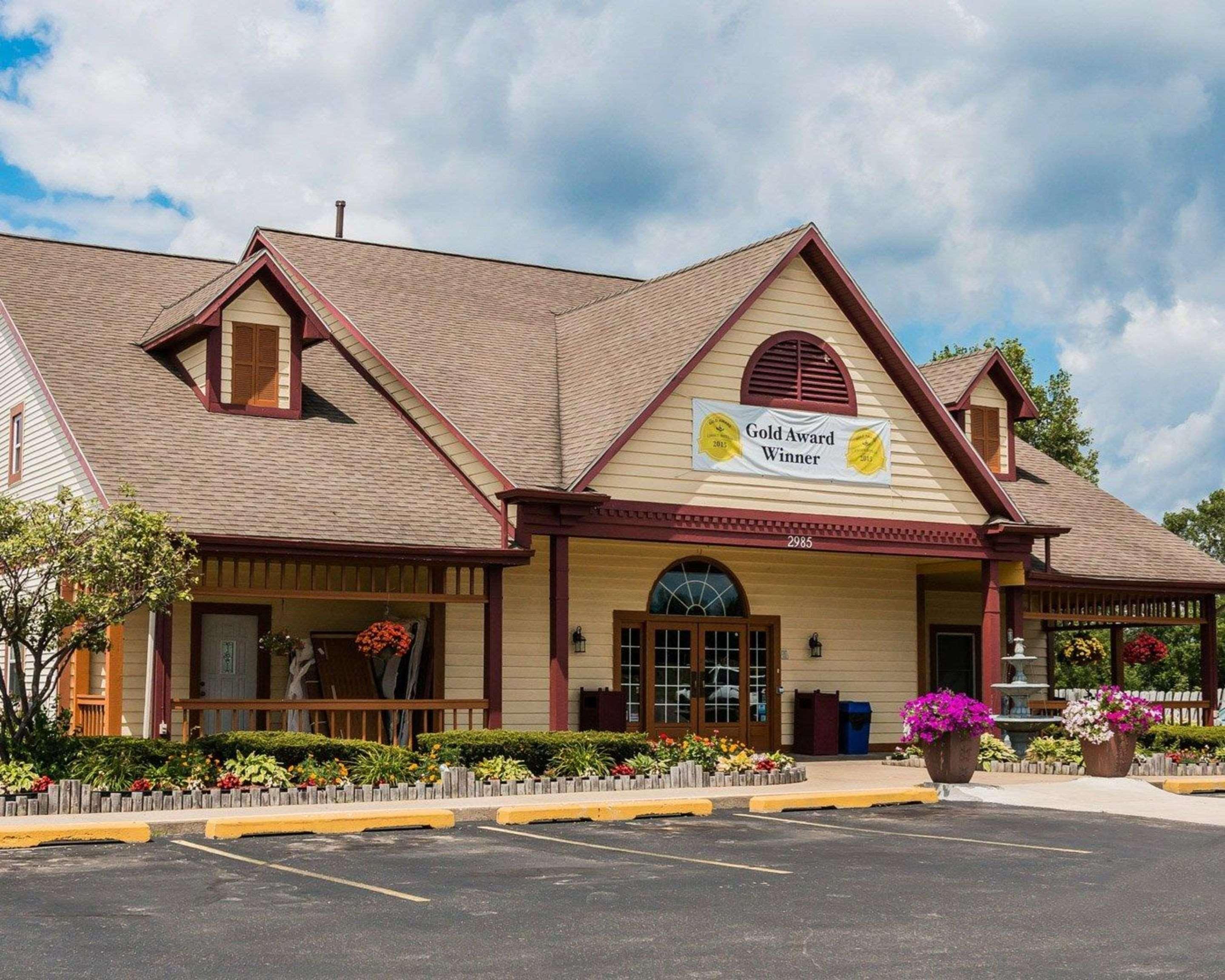 Econo Lodge & Suites Каскейд Экстерьер фото